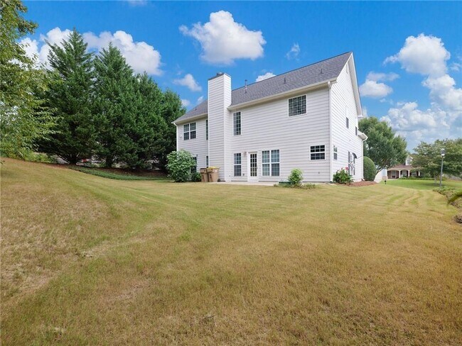 Building Photo - 3926 Walnut Grove Way