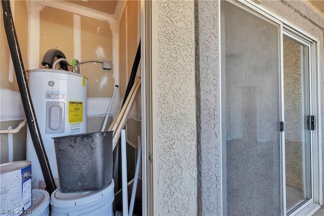 Building Photo - 2300 E Silverado Ranch Blvd