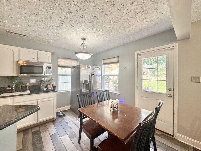 Building Photo - 4109 Palafox Ct