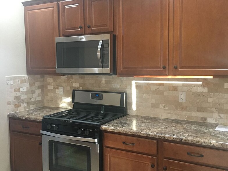 Building Photo - 4224 Spanish Broom Ave NW
