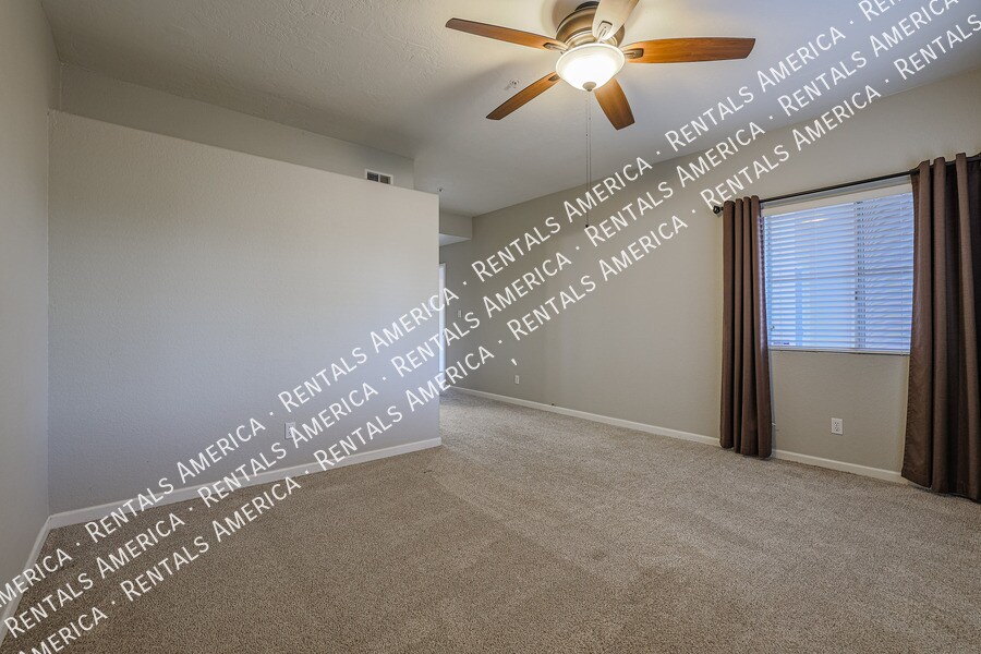 Building Photo - 11333 N 92nd St