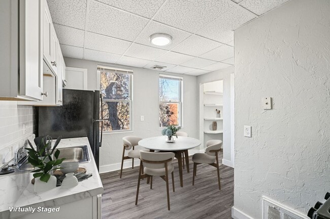 Building Photo - 73 Almont St