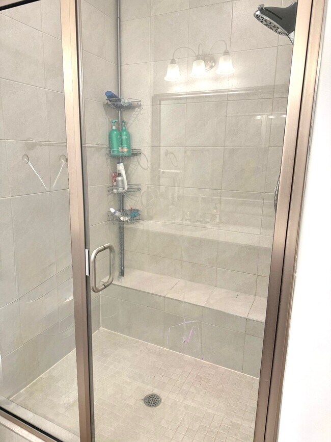 Building Photo - 1140 Kiernan Grove Ln