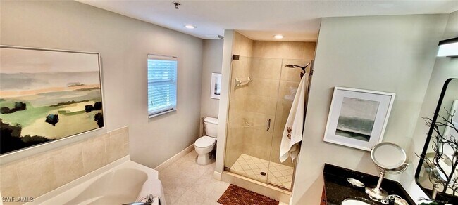 Building Photo - 10091 Lake Cove Dr