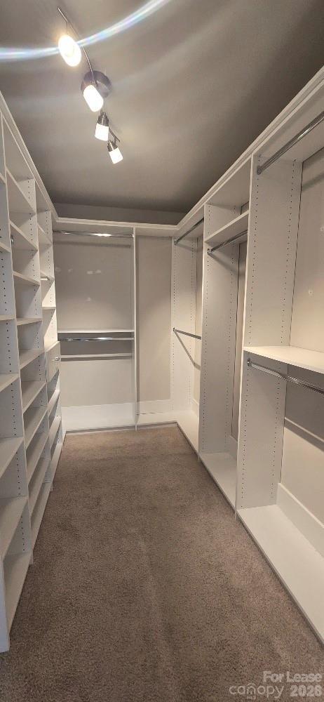 Building Photo - 990 Pennington Dr