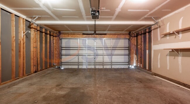 Building Photo - Spacious 4BR, 2.5BA Summer Meadow Durham Home