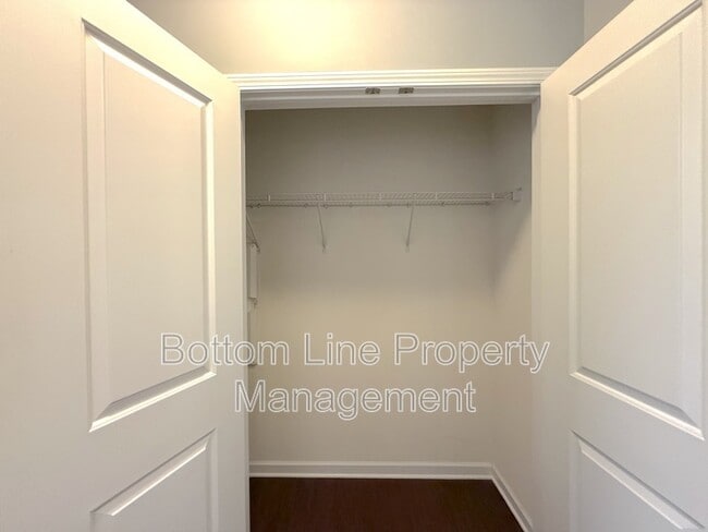 Building Photo - 13450 Savannah Point Dr