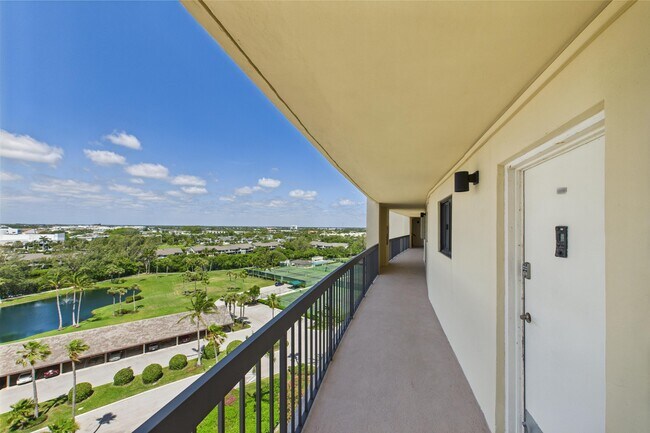 Building Photo - 100 Ocean Trail Way