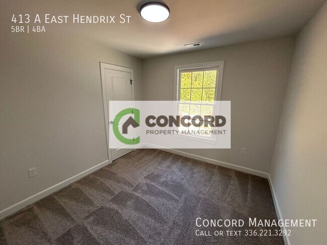 Building Photo - 413 E Hendrix St