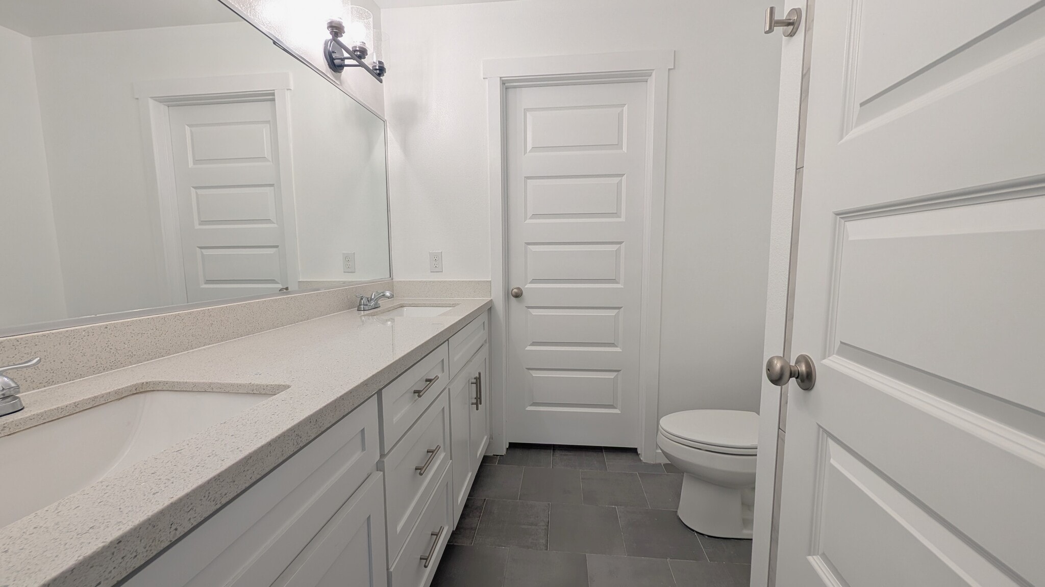 Building Photo - 2205 Multi National