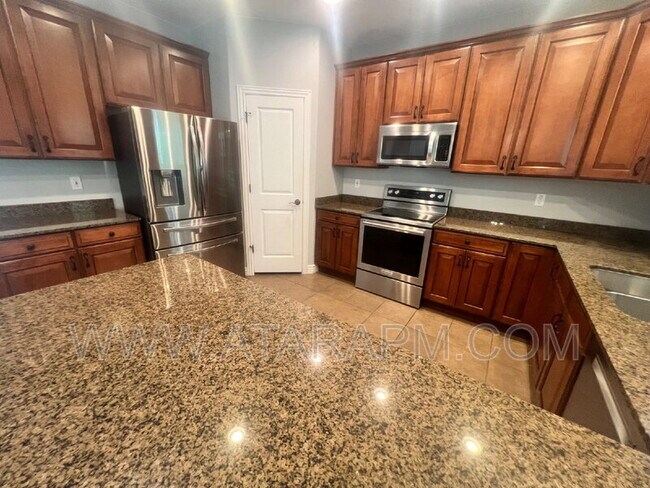 Building Photo - 13571 S Buckeye View Way