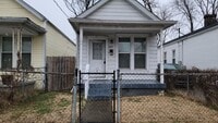 Building Photo - Shotgun Styled One Bedroom Close To UOfL
