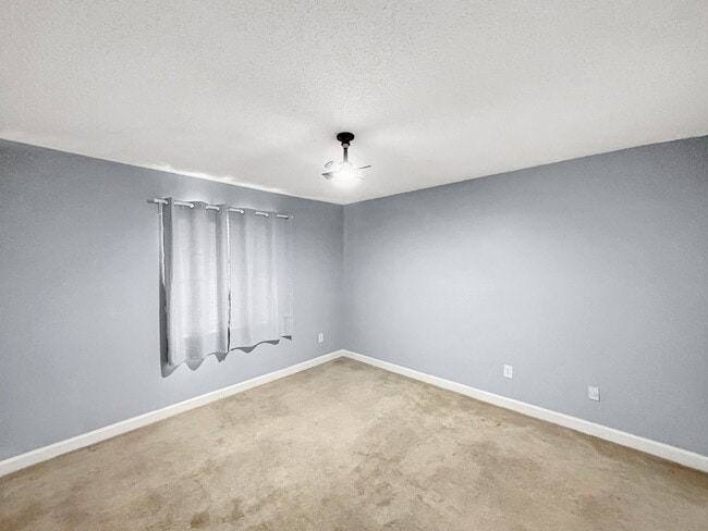Building Photo - 12216 Fox Hound Ln