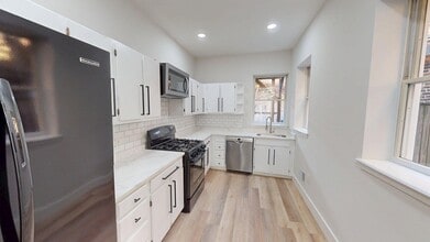 Building Photo - 1138 S Hanover St