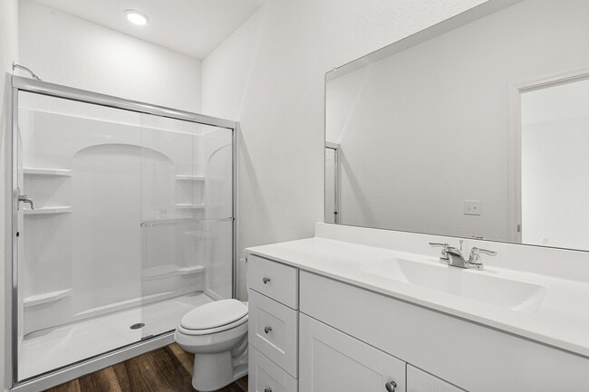 Building Photo - 927 Middlebury Farms