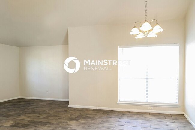 Building Photo - 3 Bedroom Pet-Friendly Home in HOUSTON, TX with Main Street Renewal