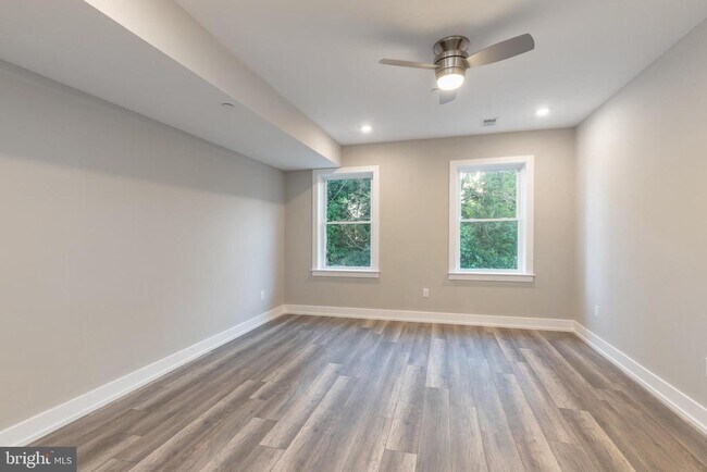 Building Photo - 2040 N 19th St
