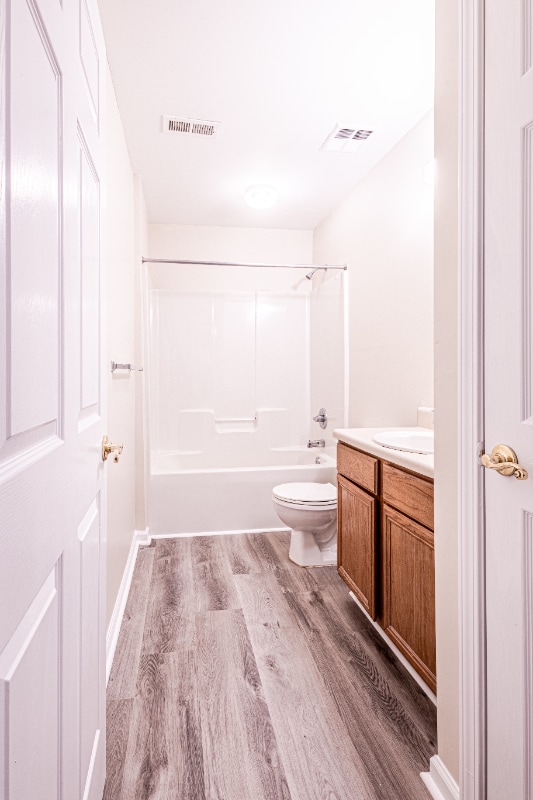 Building Photo - 585 Franklin Grove Church Rd