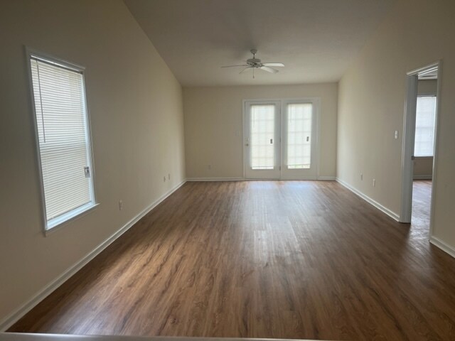 Building Photo - 353 Elders Pond Cir