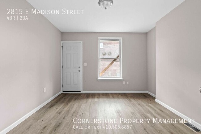 Building Photo - 2815 E Madison St