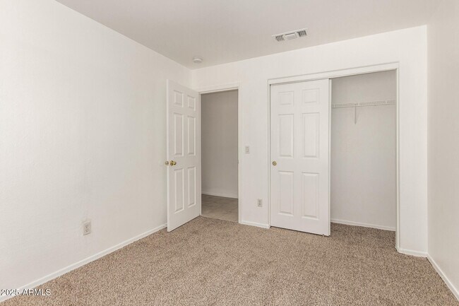 Building Photo - 11307 W Madisen Ellise Dr