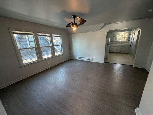 Building Photo - 2204 W College Ave