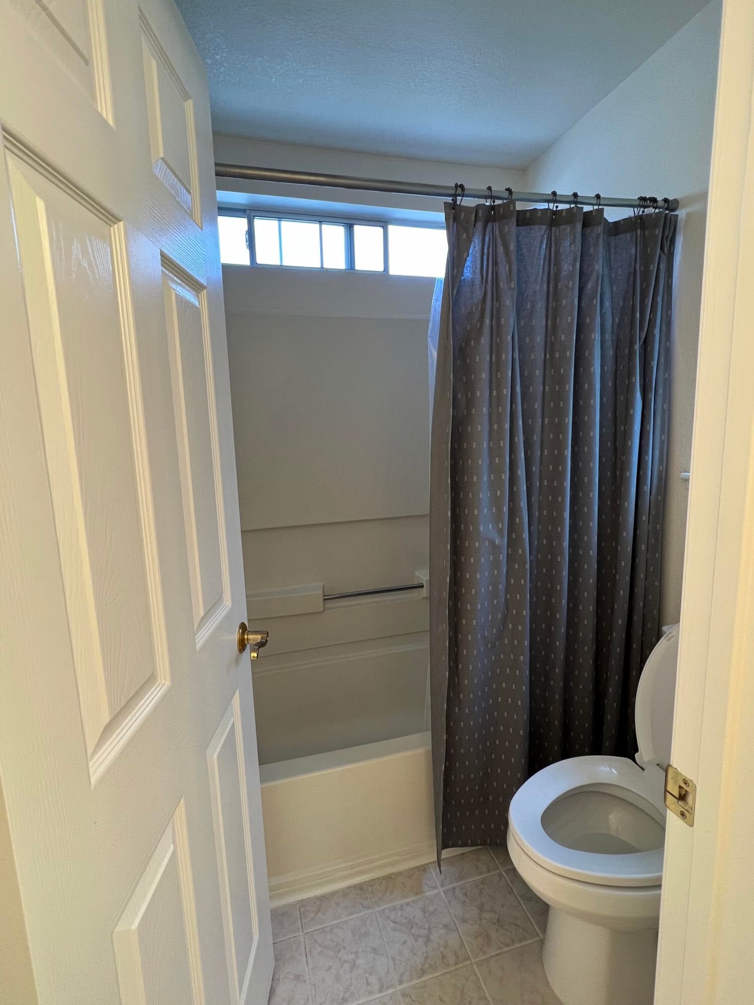 Master Bathroom - 1159 La Rochelle Terrace