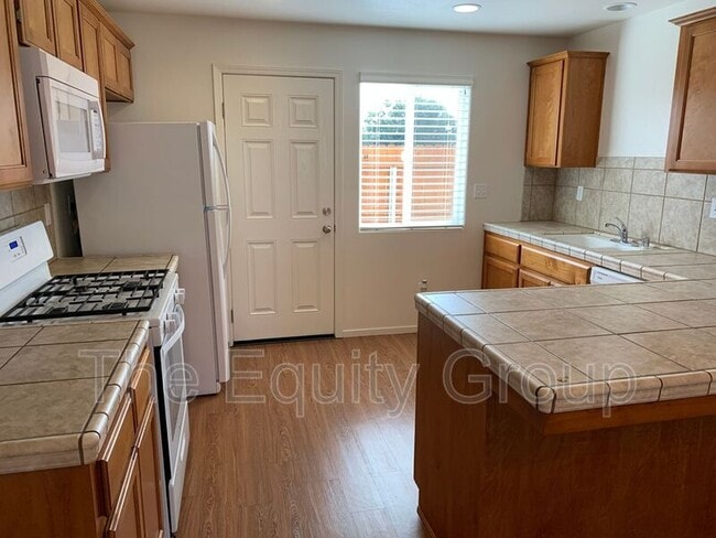 Building Photo - 2921 N Crowe St