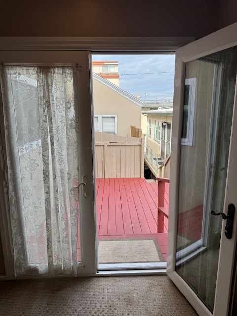 Looking out from Den to back deck - 409 16th St