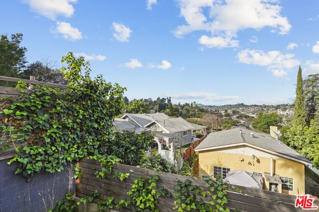 Building Photo - 4762 Charters Ave