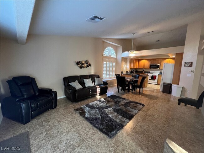 Building Photo - 7400 Alcove Glen Ct