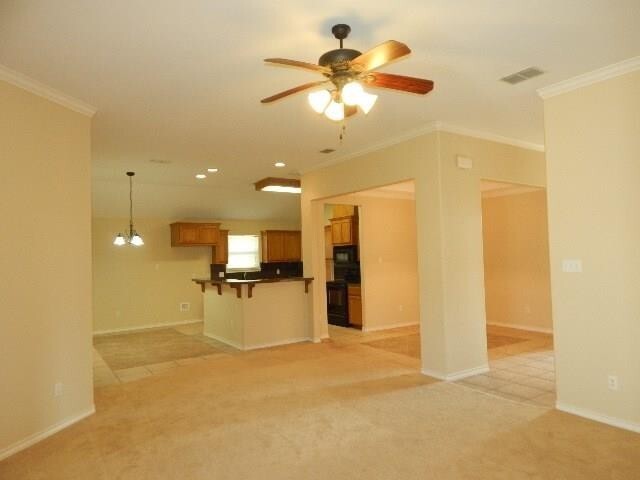Building Photo - 6806 Windy Creek Dr