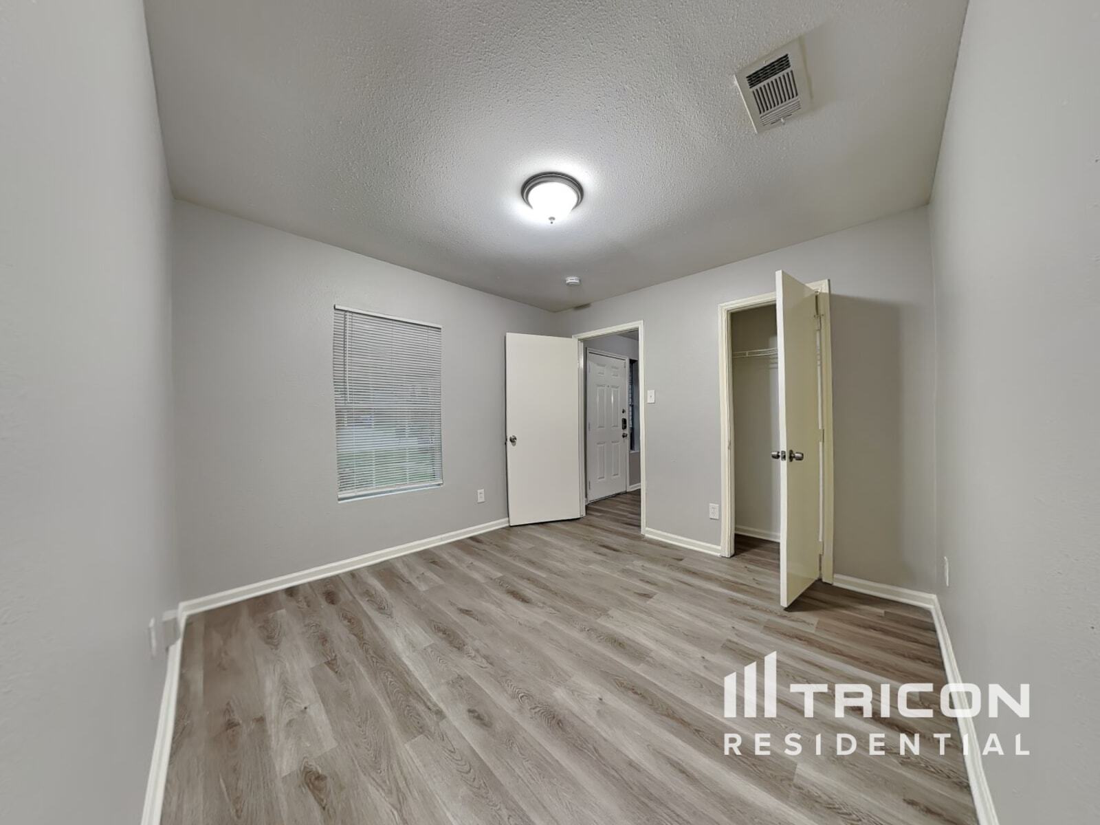 Building Photo - 12638 Burdine St