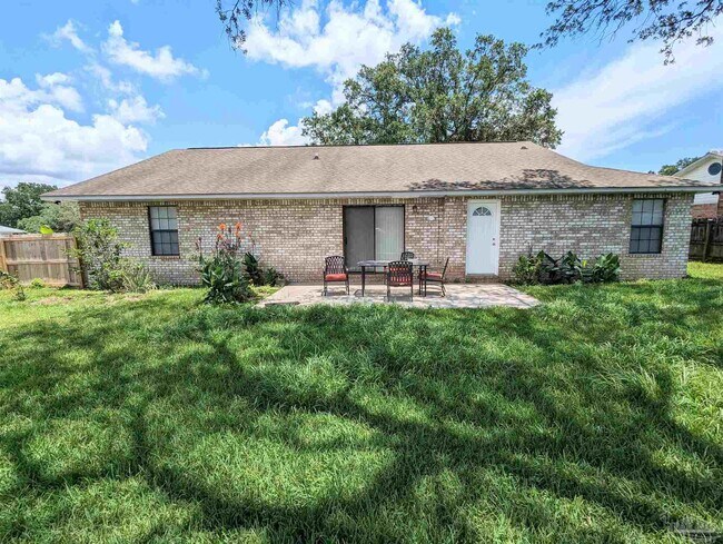 Building Photo - 7415 Lillie Ln