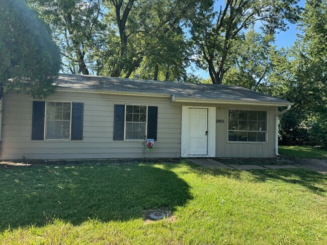 Primary Photo - 2905 SE Carnahan Pl