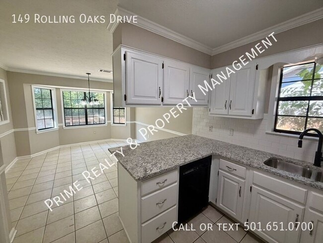 Building Photo - 149 Rolling Oaks Dr