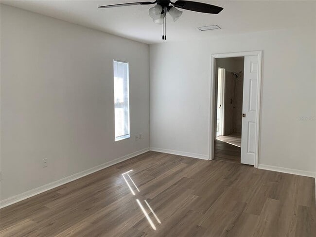 Building Photo - 12516 Willmington Blvd