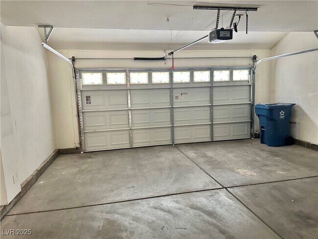 Building Photo - 7692 Scoby Ct