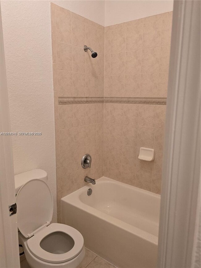 Building Photo - 1304 N Santa Catalina Cir