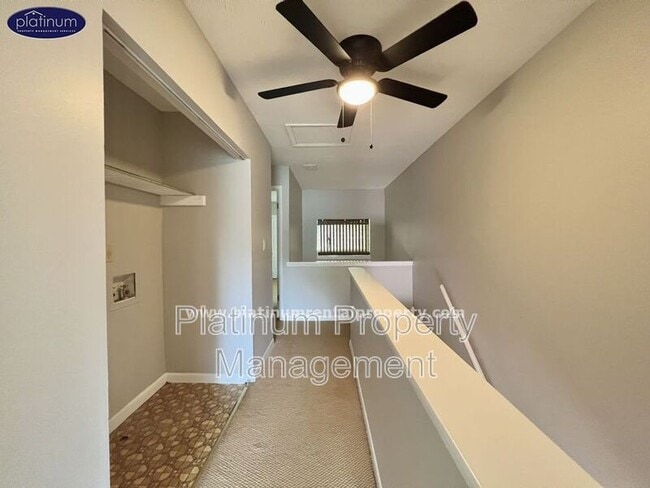 Building Photo - 63 Sandalwood Cir