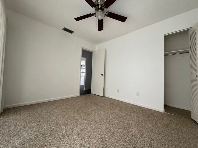 Building Photo - 151 Mariposa