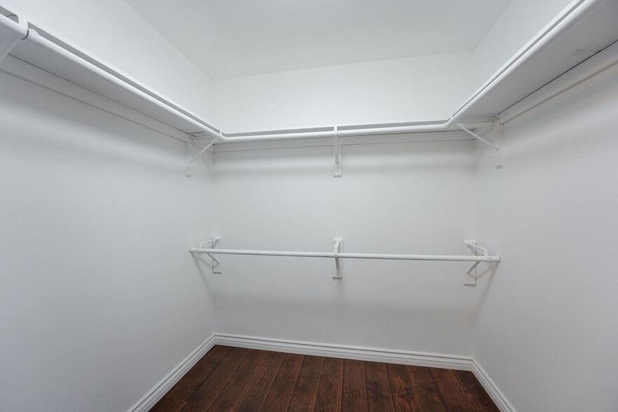 Building Photo - 20227 Lake Canyon Dr