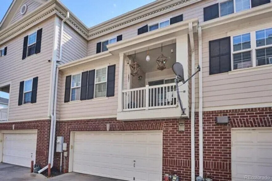 Building Photo - 3751 S Dayton St