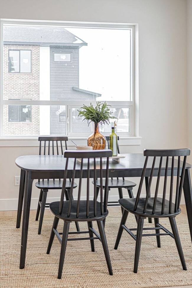 Building Photo - 455 Blue Spruce