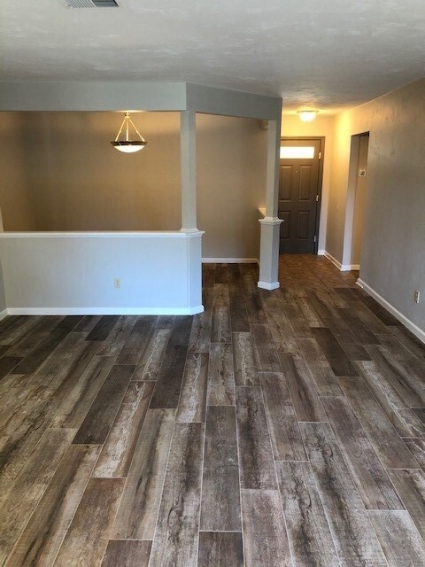 Building Photo - 8151 Charrington Forest Blvd