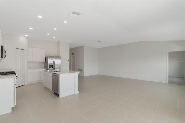 Building Photo - 249 Streamwater Wy