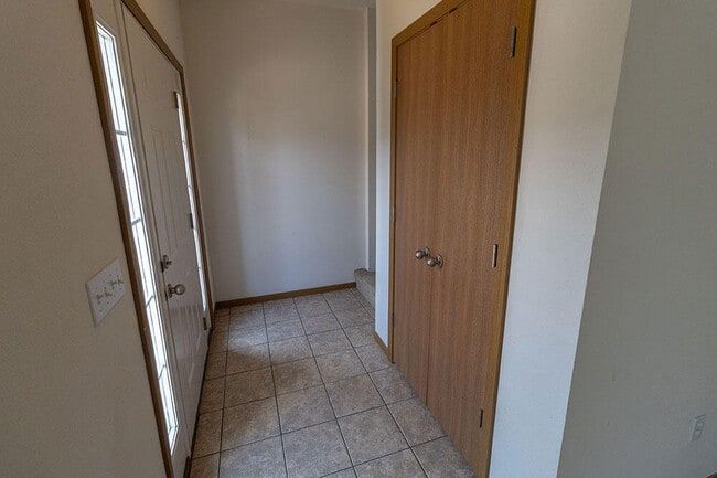 Building Photo - 1619 Citadel Dr