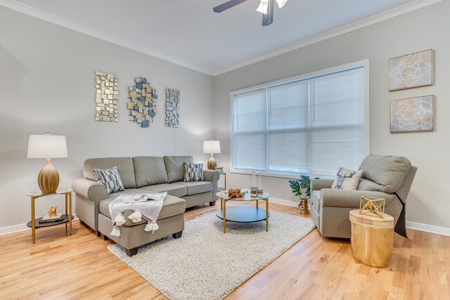 Building Photo - 53 Foal Ln