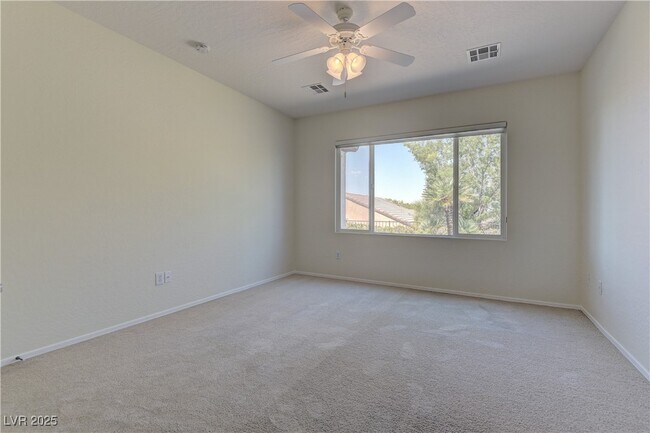 Building Photo - 2576 Chasma Dr