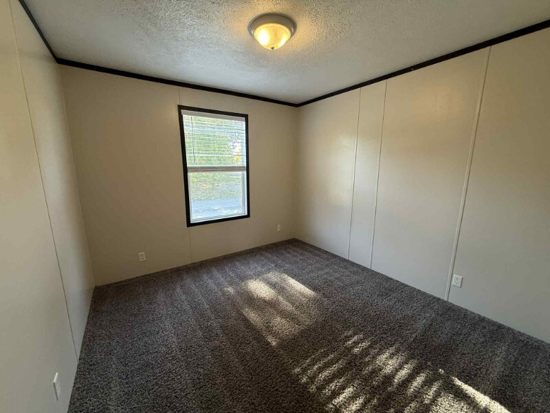 Building Photo - 1236 N Oaklane Rd